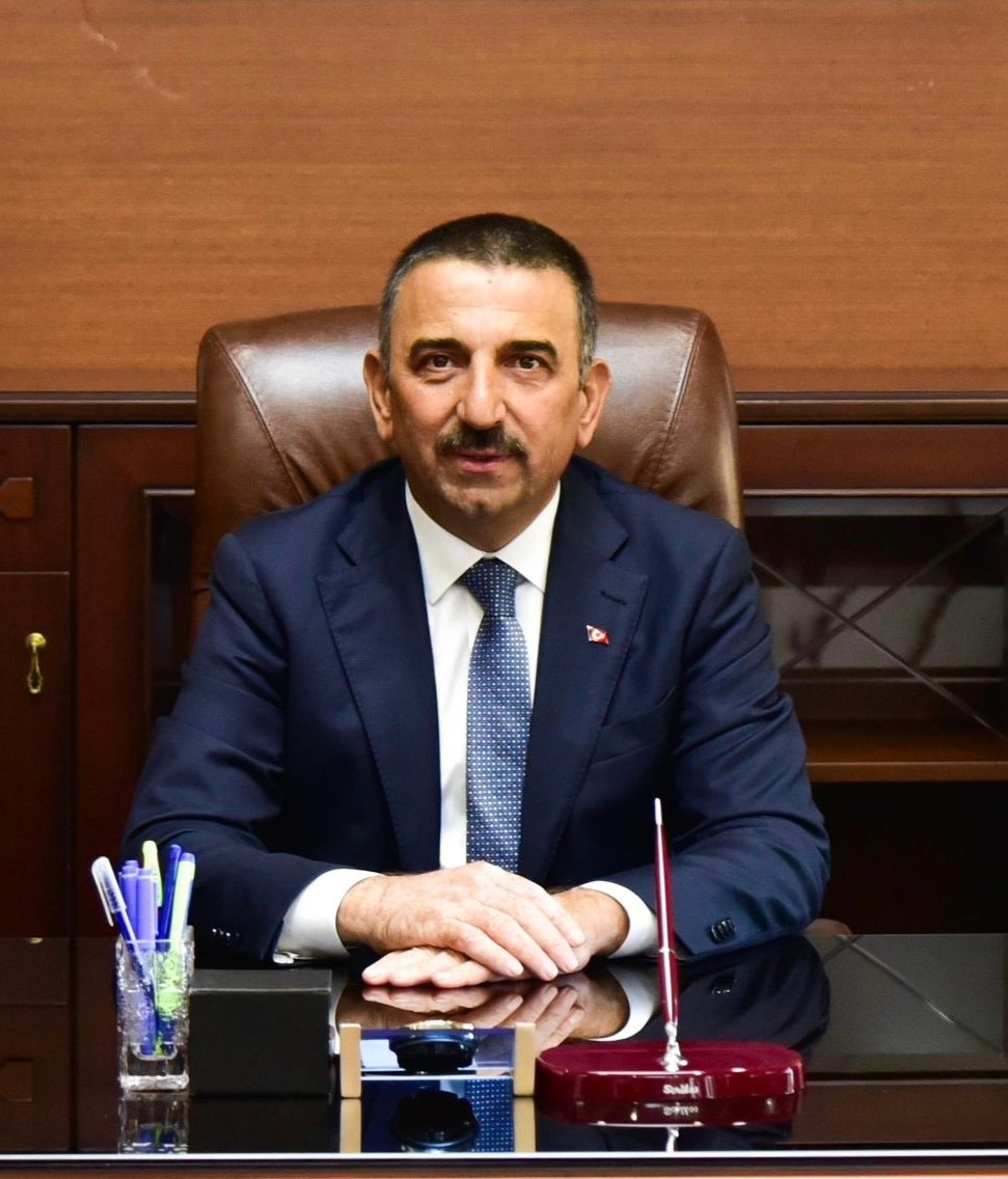  Osman HACIBEKTAŞOĞLU