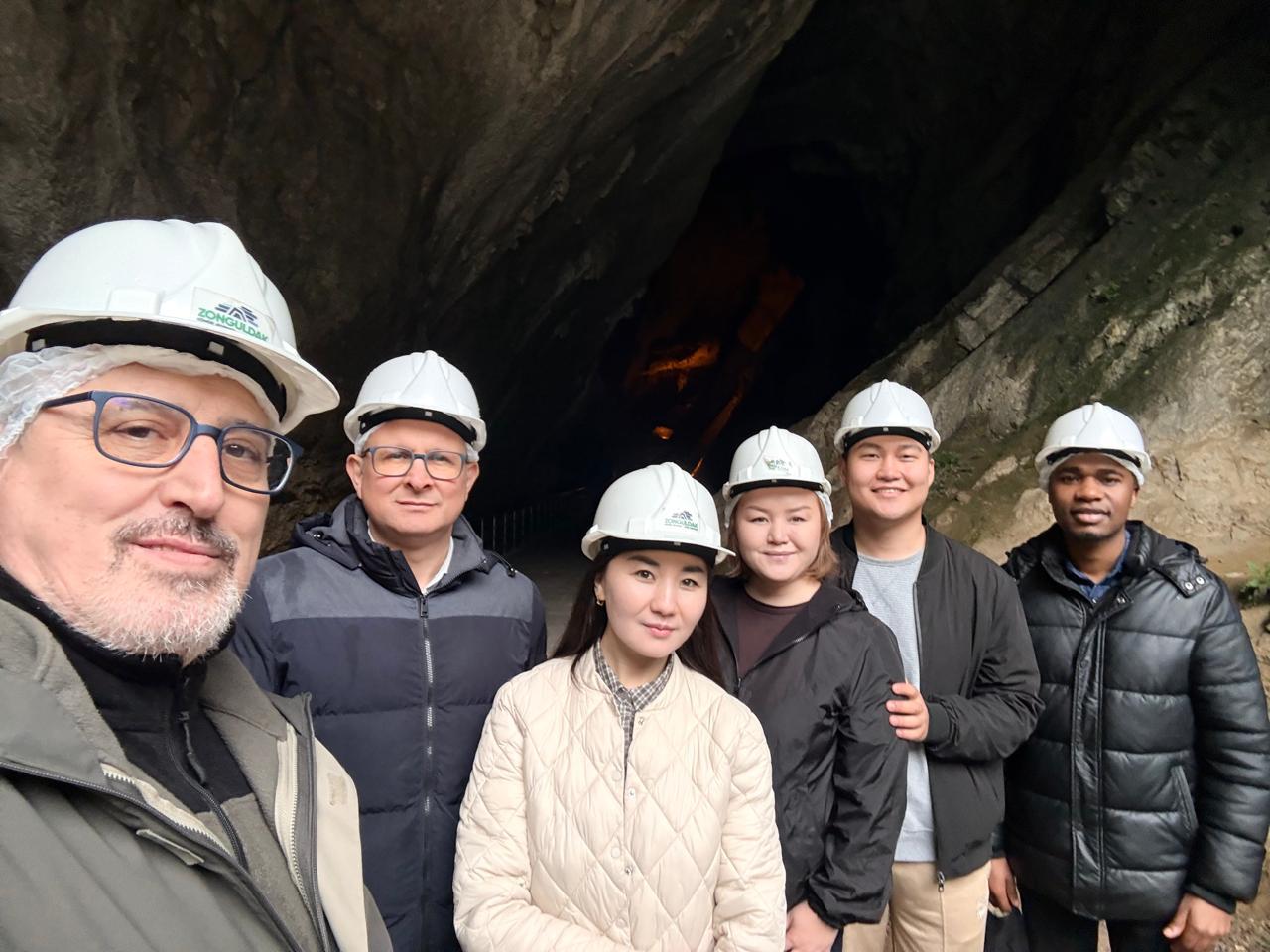 Kazakistanlı Öğrenciler Zonguldak’ın Yer Altı Zenginliklerini Keşfetti