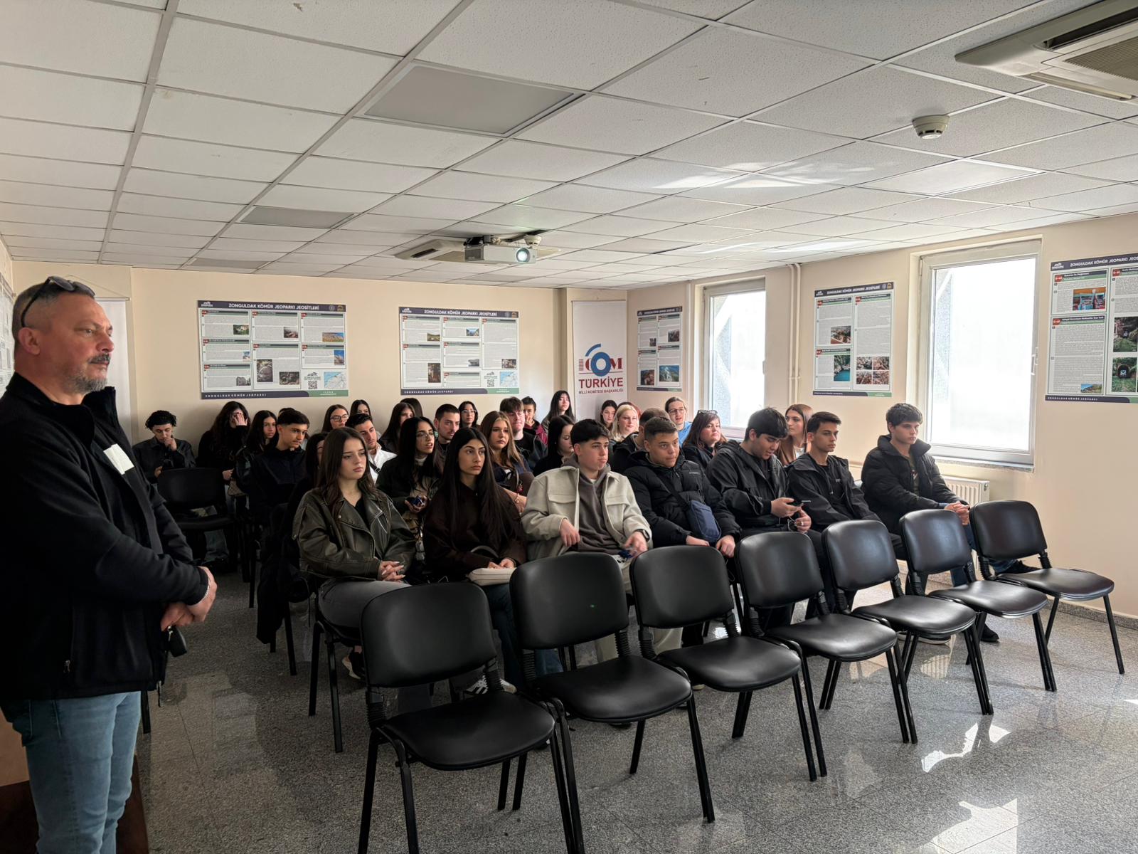 Erasmus + Demokratie Stärken ( Demokrasiyi Güçlendirmek) Programı Kapsamında Yürütülen Kardeş Okul Projesi Çerçevesinde Zonguldak Kömür Jeoparkı Ziyareti